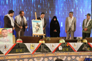 کنگره شهدای دانش آموزی و فرهنگی اصفهان در حرم حضرت زینب سلام الله علیها برگزار شد