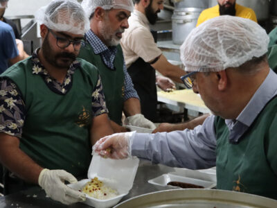 پخت و توزیع ۲۰ هزار پرس غذای نذری به مناسبت میلاد امام رضا علیه السلام