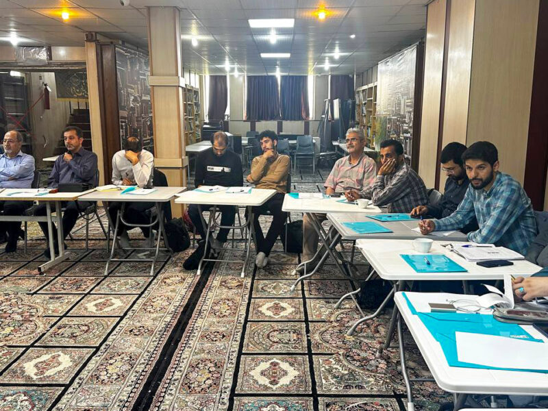برگزاری کارگاه تخصصی «مسیریابی اختلال در دانش‌آموزان» برای کادر آموزشی