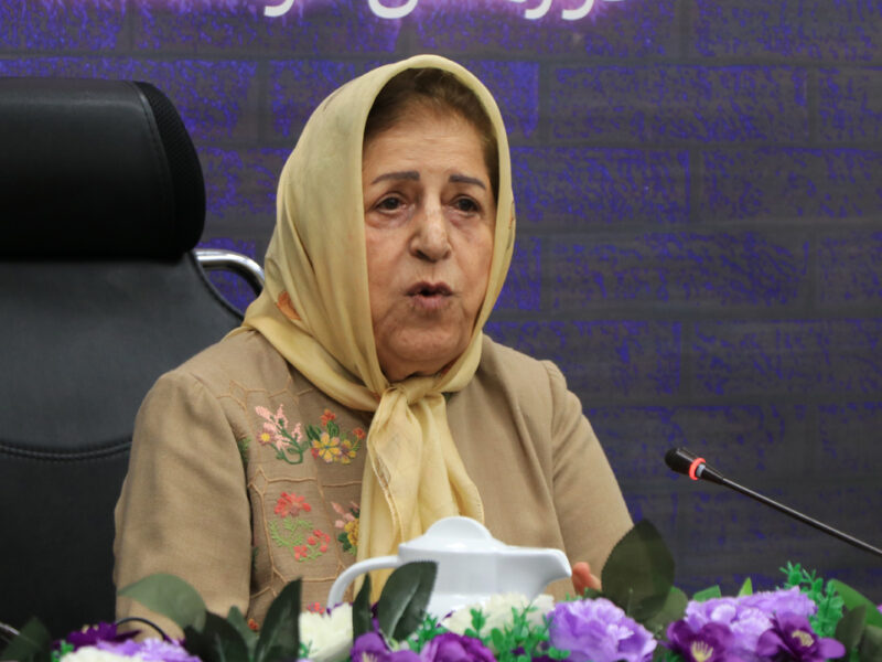 روایتگر ۴۶ سال خدمت به کودکان بیسرپرست در نشست یک چای یک تجربه