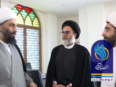 دیدار حجت‌الاسلام کاشانی با مدیر اجرایی آستان زینب(س)